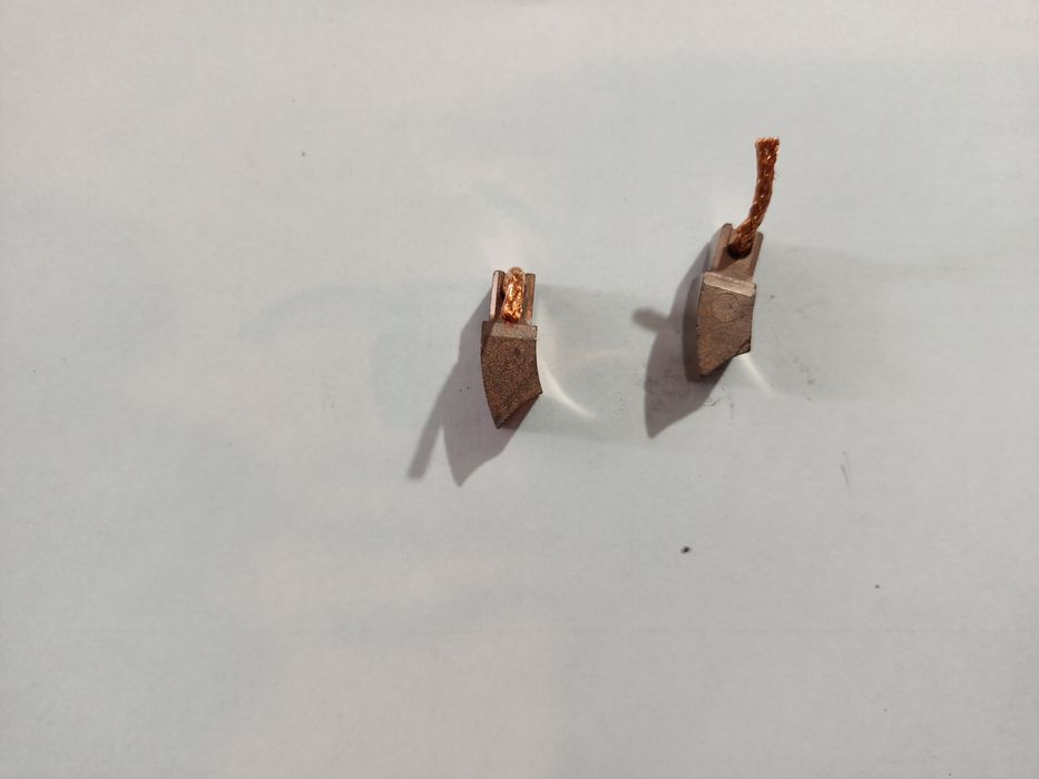 Carbuni aeroterma habitaclu Dacia Duster 1.5