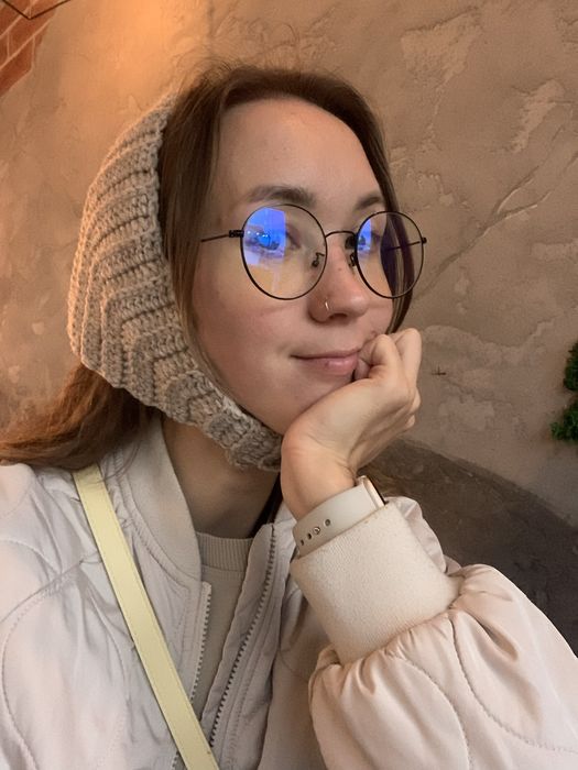 Чепчик - косынка ручной вязки