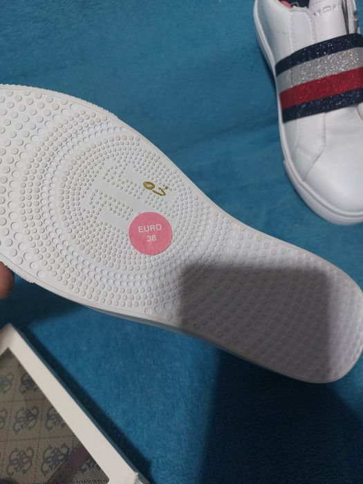 Teniși Tommy Hilfiger