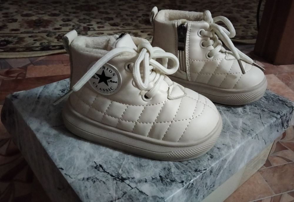 Детская обувь для девочки