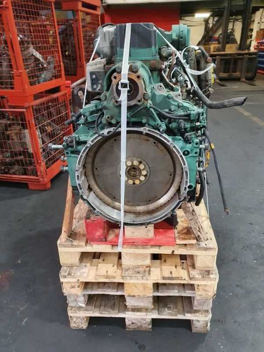 Motor complet pt camioane Volvo D300EUV - Piese de motor Volvo