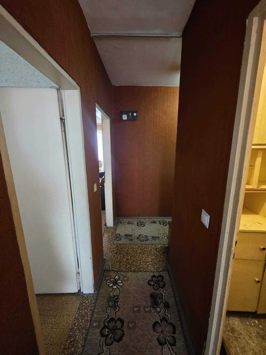 Продава се Тристаен апартамент в Хасково, Център - 81 кв.м за 769 €/кв.м - Снимка #7