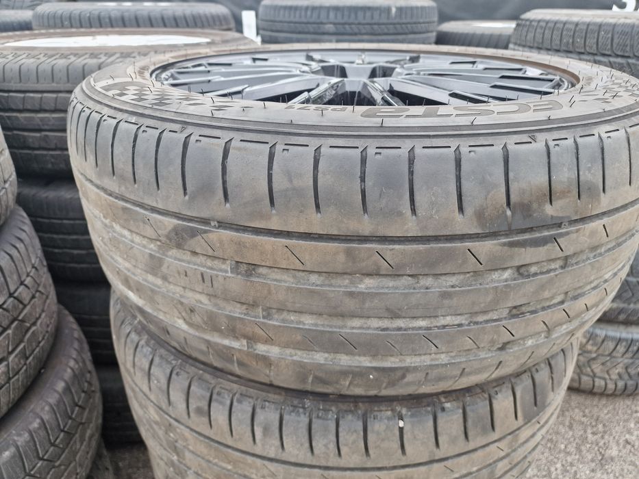 Гуми с Джанти за Mercedes S class 245/50 ZRF18 W222 Kumho dot 2024