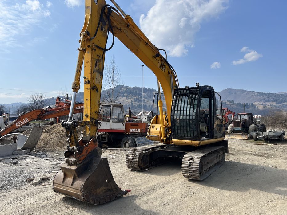 Excavator pe senile cu lama Jcb JS130 14.5t