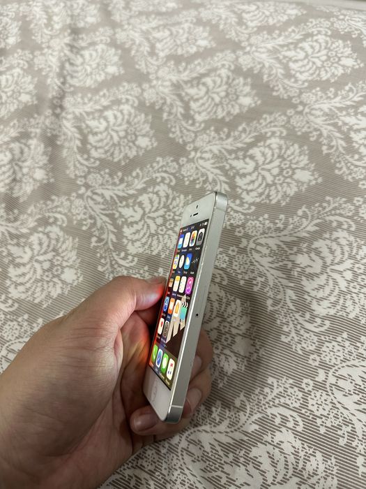Iphone 5 rangi 16 gb