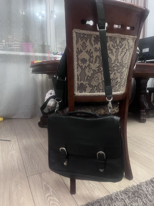 кожанный портфель