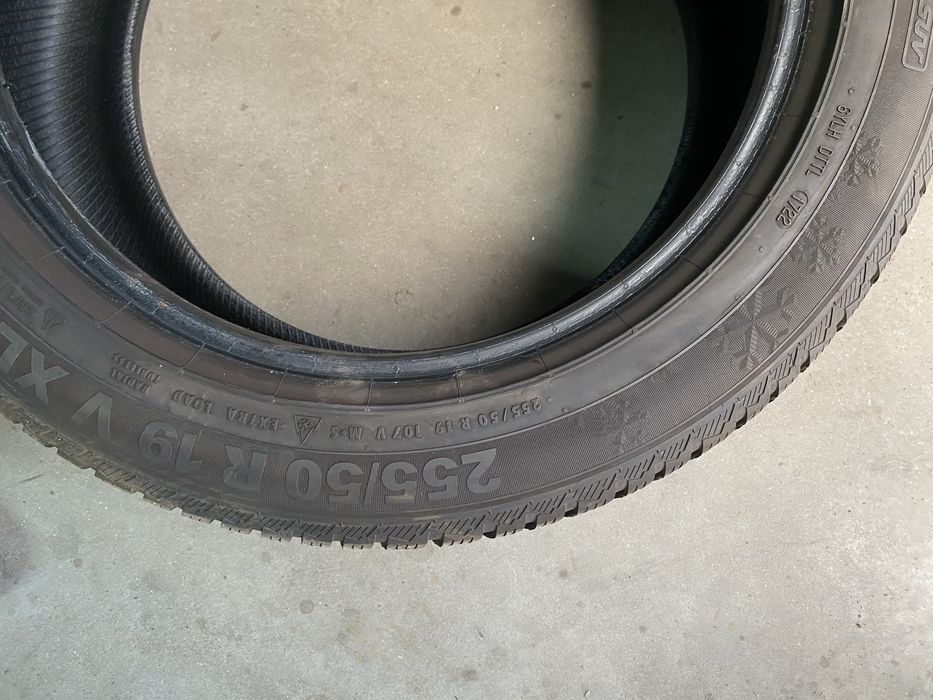 Anvelope iarna 255/50 R19