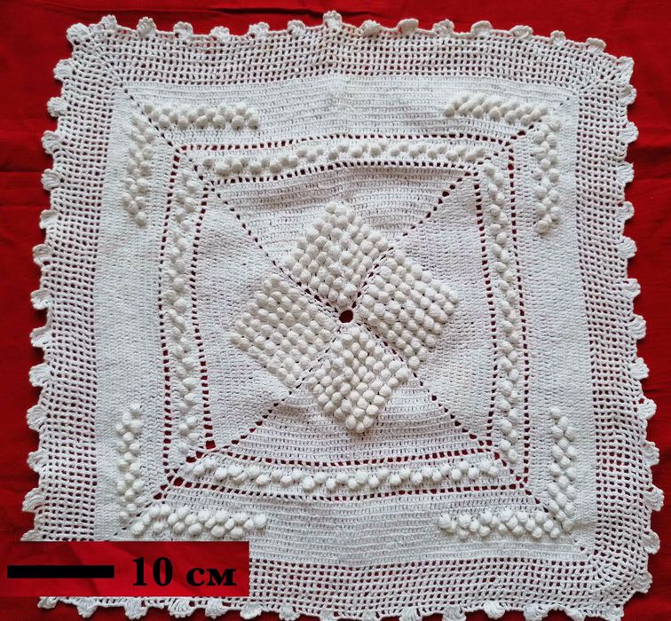 Ръчно плетени на една кука памучни покривки, дантели, яки