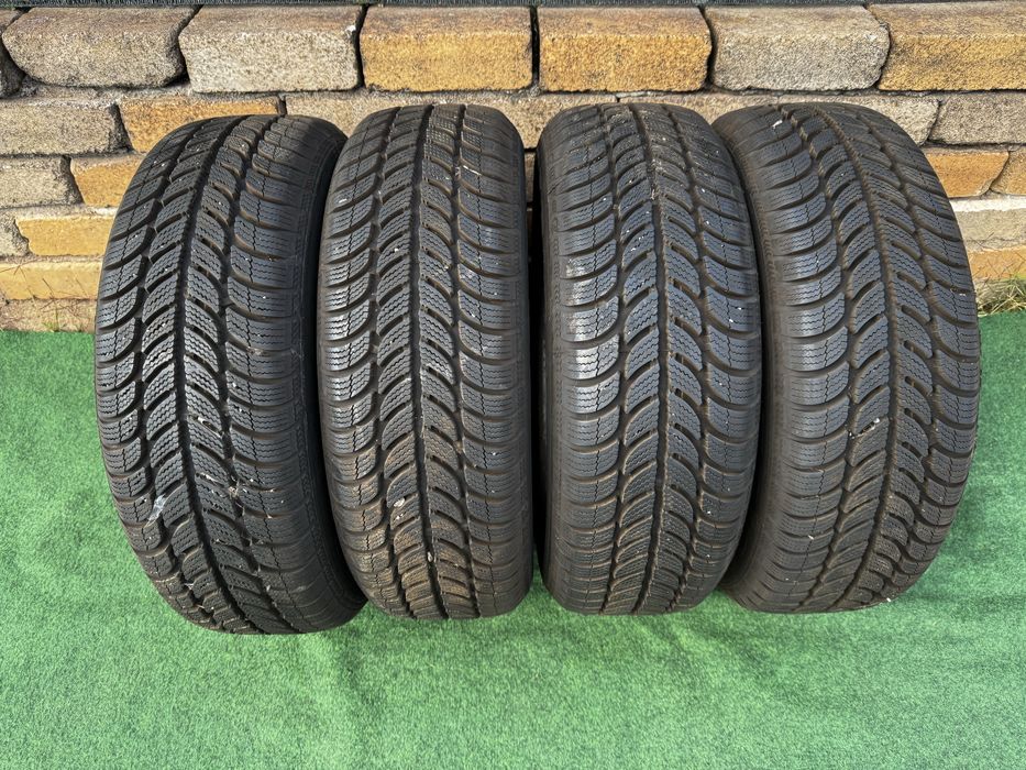 4 броя Зимни гуми 195/65 R15 DEBICA FRIGO