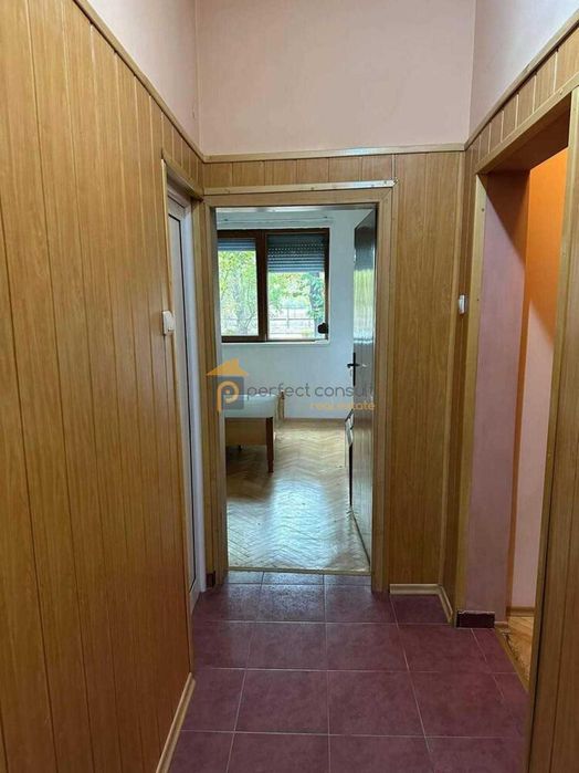 Продава се Тристаен апартамент в Пловдив, Младежки Хълм - 102 кв.м за 1814 €/кв.м - Снимка #7