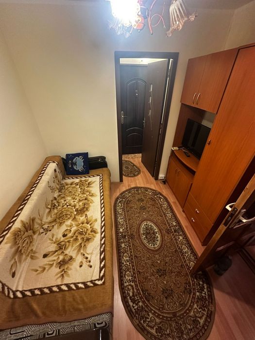 Garsoniera de închiriat