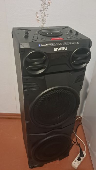 Sven PS-1900. . . .