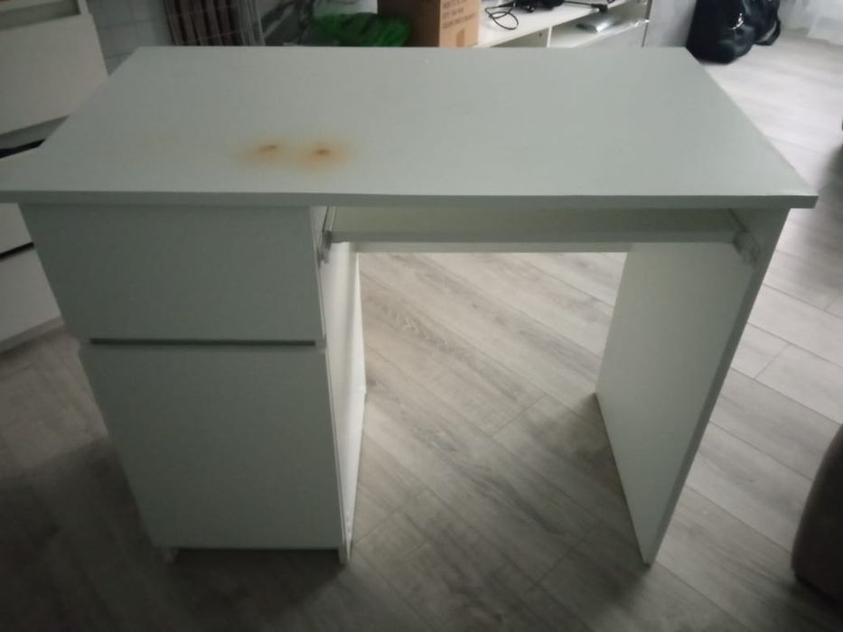 Продам стол для школьника