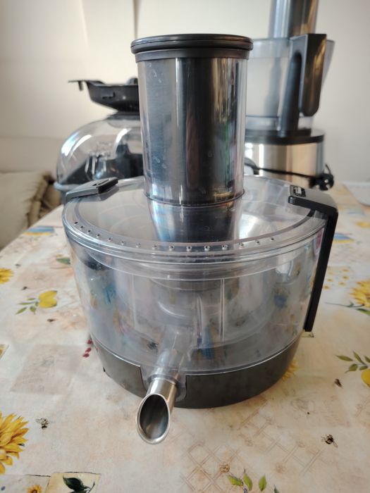 Кухненски робот philips