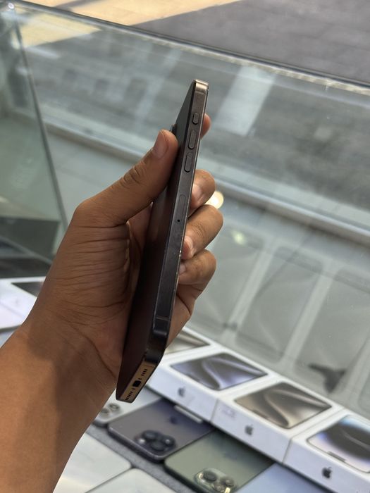 Iphone 16 pro max 256gb 88%