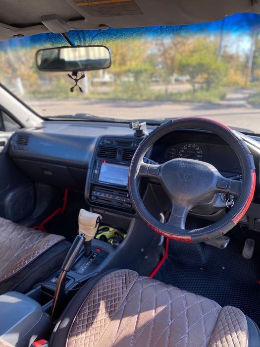 Продам TOYOTA CALDINA 2001 г.