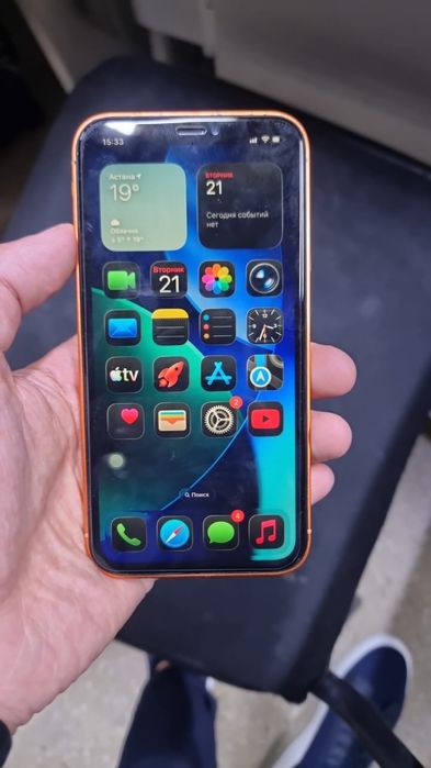 Продам iphone 11 64 в корпусе 17 про