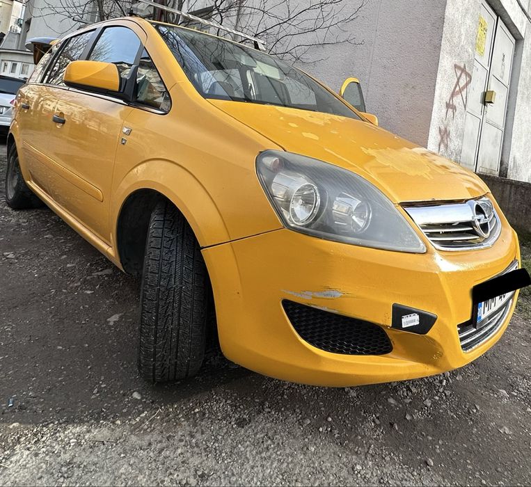 Vand opel zafira 7 locuri