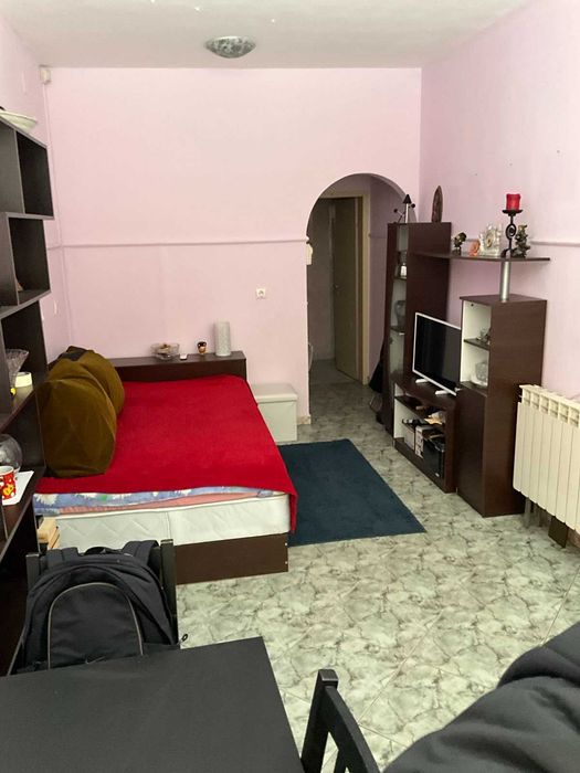 Дава се под наем Ателие в София, Борово - 25 кв.м за 357 € - Снимка #1