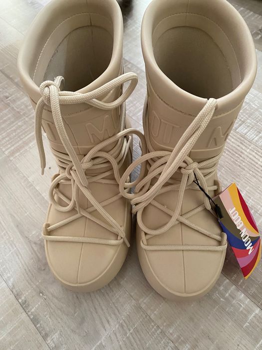 Гумени боти Moon Boot