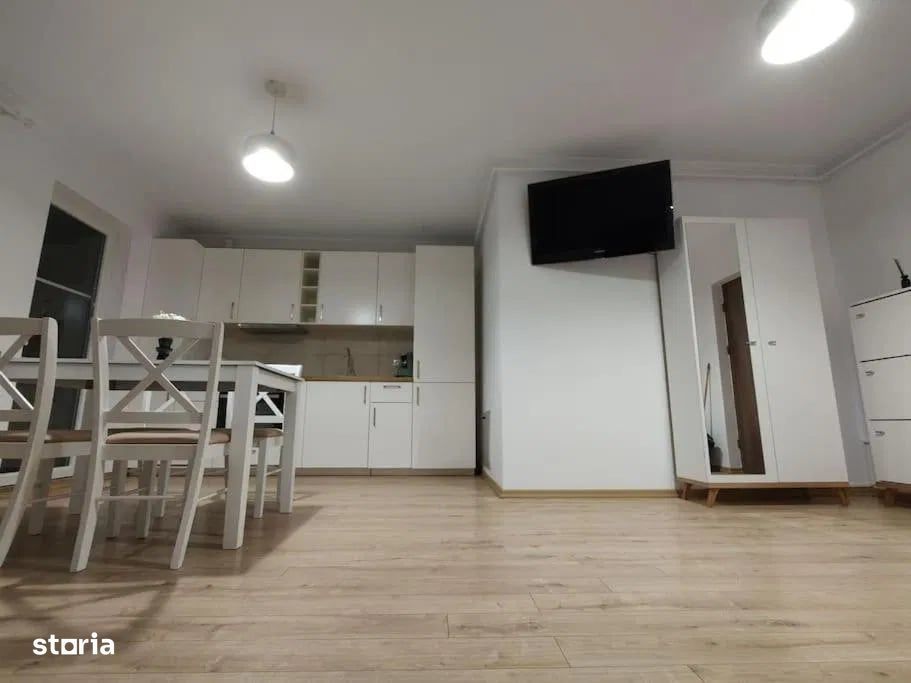 Apartament 2 camere I zona str. Florilor I Floresti