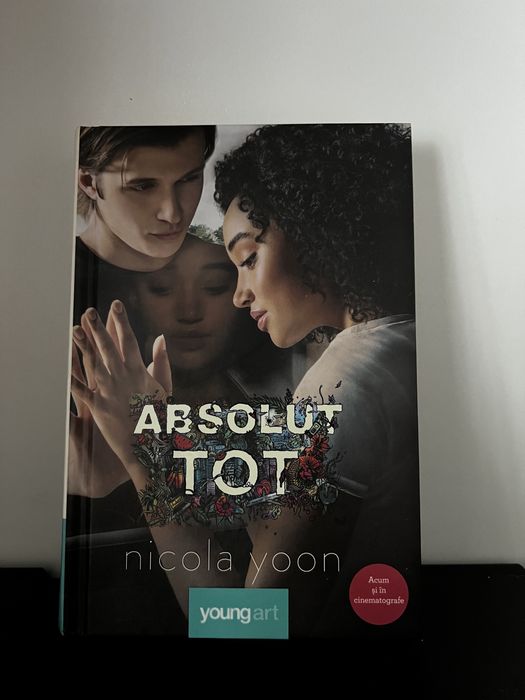 Carti pentru adolescenți