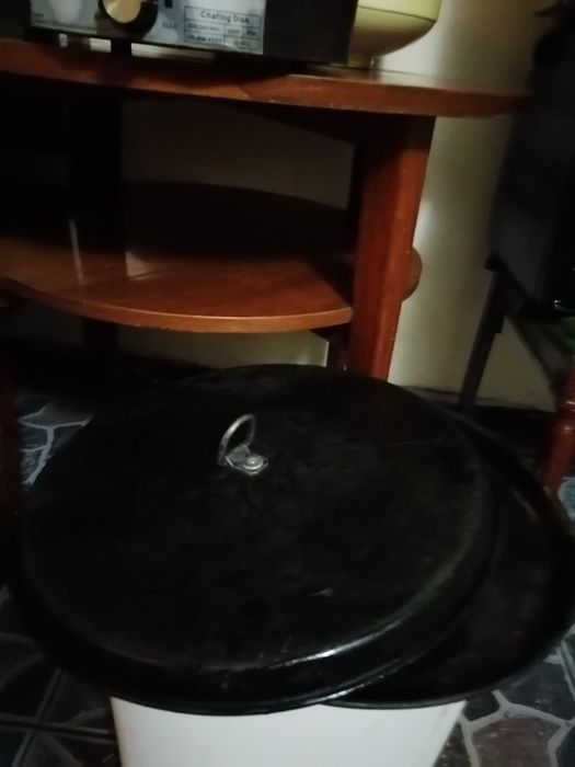 Chafing dish model Hendi Tesino(bain marin) , tava pizza cu capac