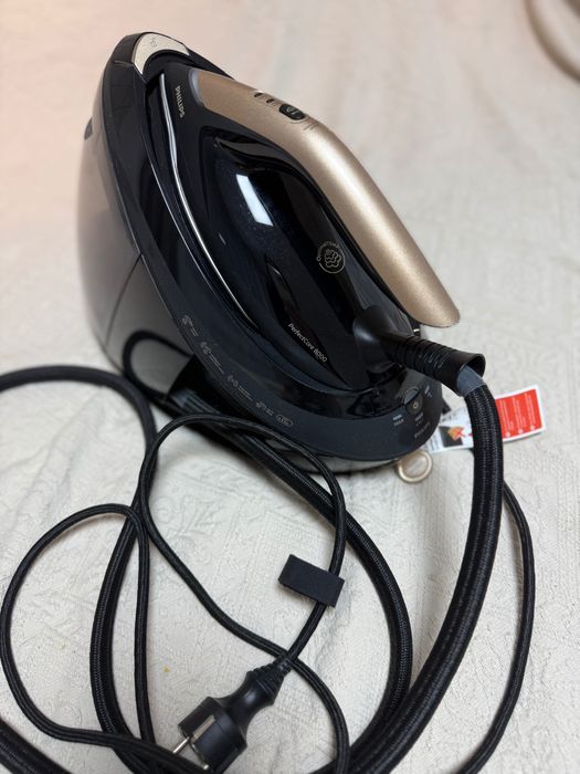 Парогенератор утюг Philips новый
