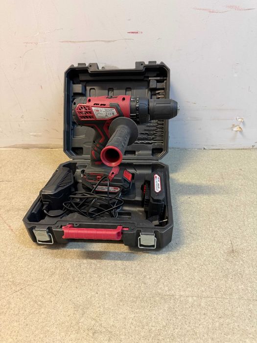 Полирмашина ø180mm 1200W 300-3000min-1 / R20 Бормашина акум. ударна 2-ск. 13mm 50Nm