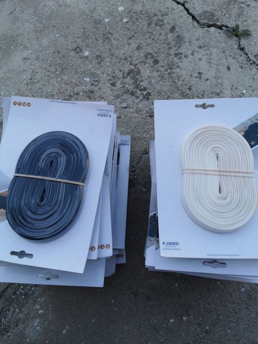 Garnisaj pentru șină rulotă