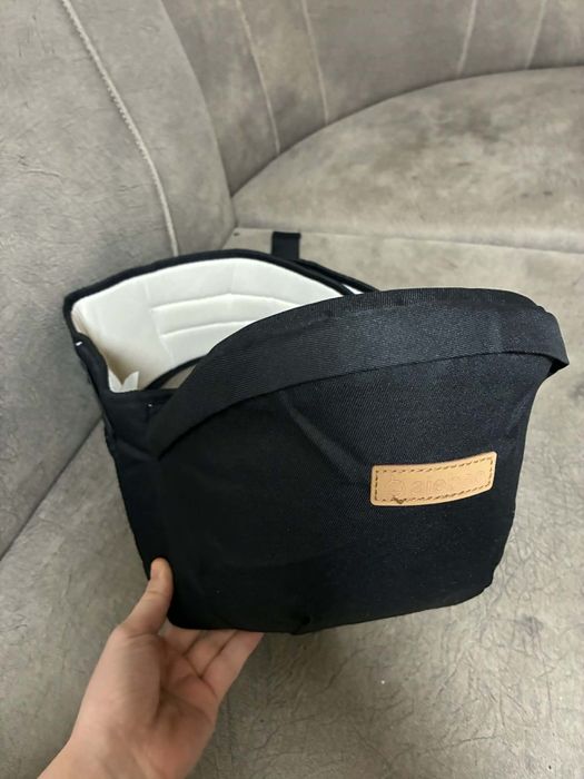 Нов колан за носене на бебе