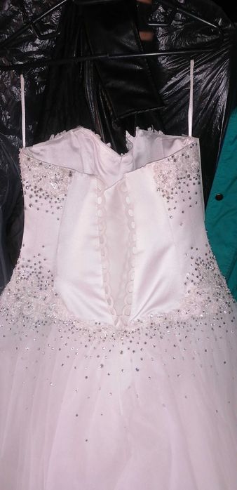 Vand Rochie de mireasa tip printesa salon Geea