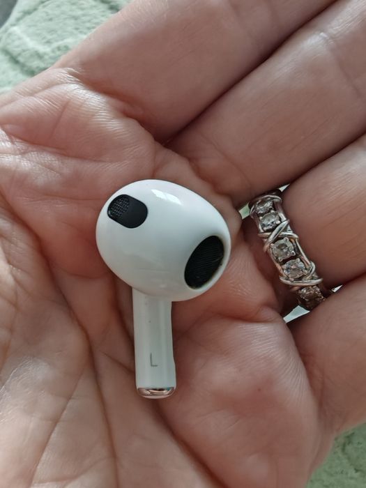 Apple airpods 3 оригинал продам