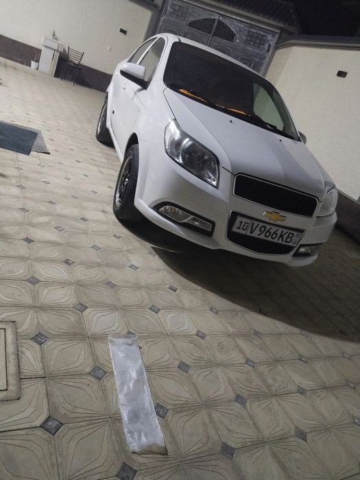 Нексия 3 узимни машинам