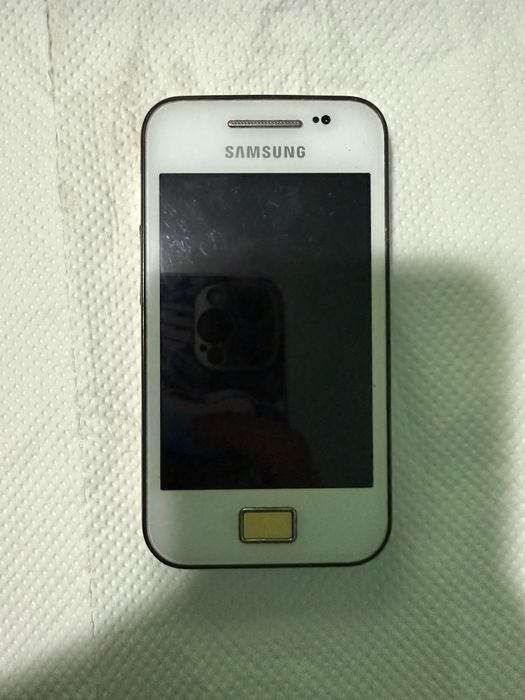 Vând telefoane pentru piese