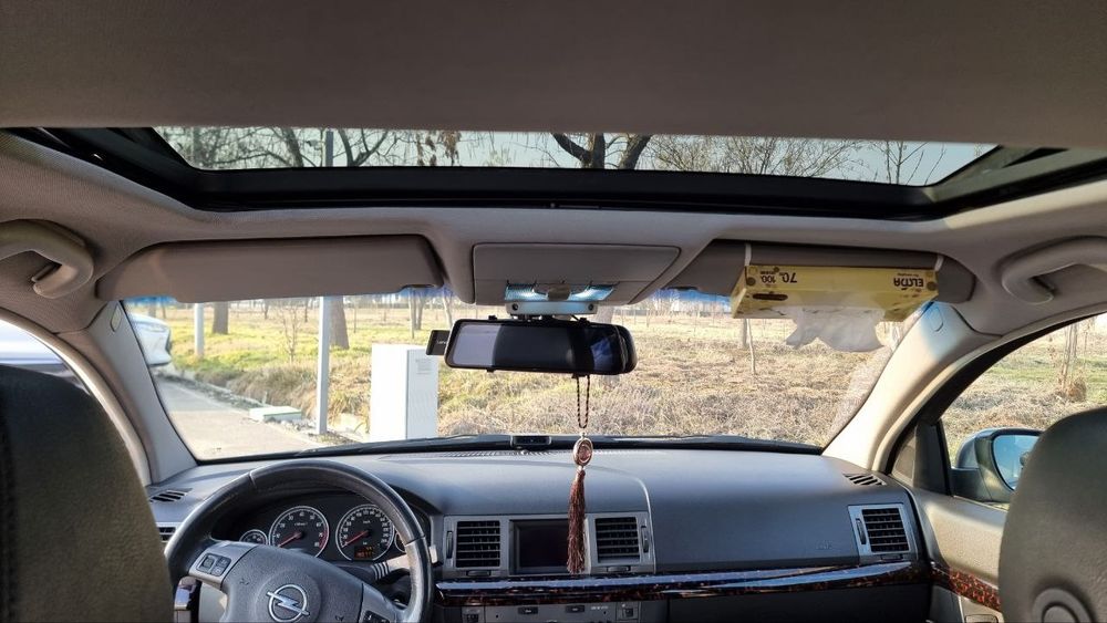 Продам Opel Vectra C 2005 года, автомат