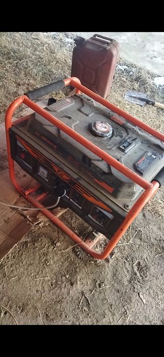 Генератор 6500кв