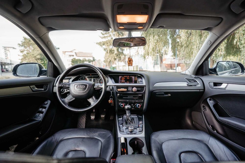 Audi A4 B8 Facelift Avant (Combi), 2.0 TDI + unele schimburi