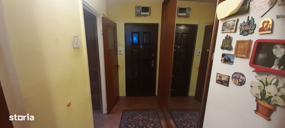 3 camere zona OZANA,metrou 1 decembrie 1918 la 10 min