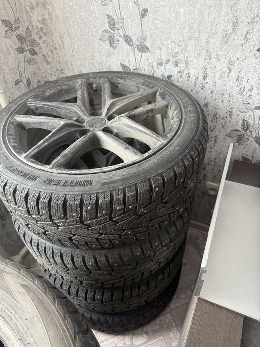 R18 шины новые покупал в ноябре