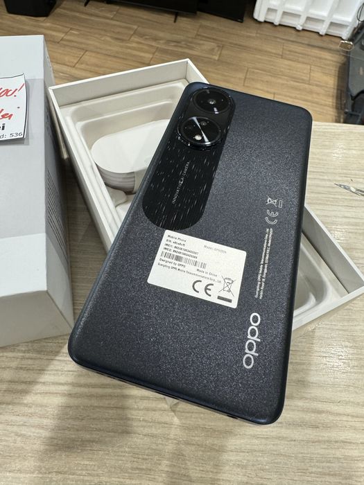Telefon Oppo A98 5G 256GB/8gb Nou