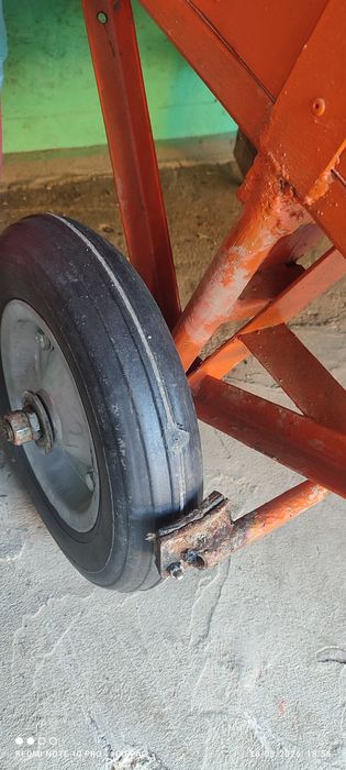 Remorcă pentru motocultor sau tractoraș!