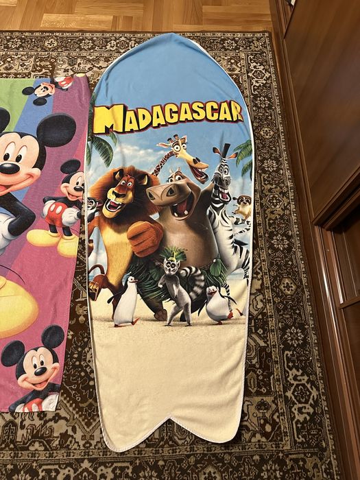 Комплект детски кърпи за плаж или баня Мики Маус и Мадагаскар