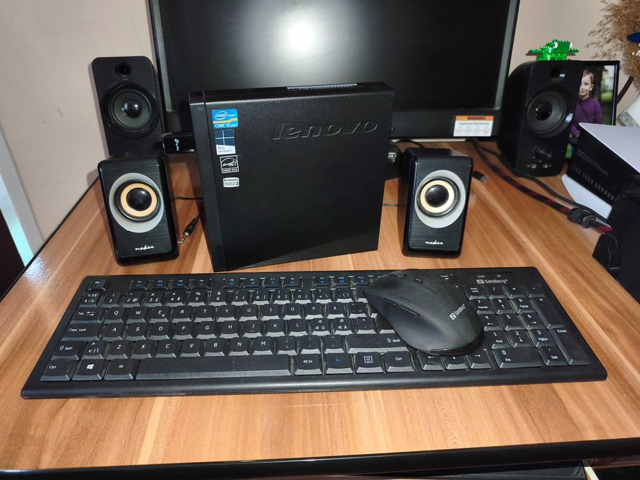 Mini PC Lenovo/I5/Ssd/8gb