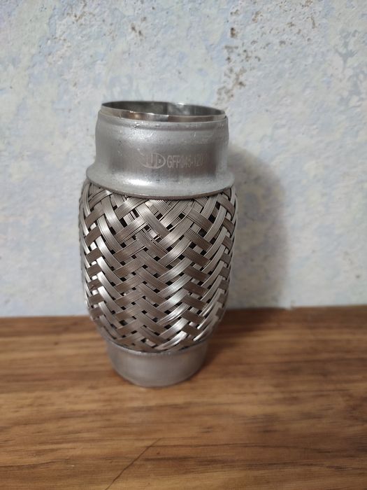 Продам гофру выхлопа passat b3, ремонт глушителей.