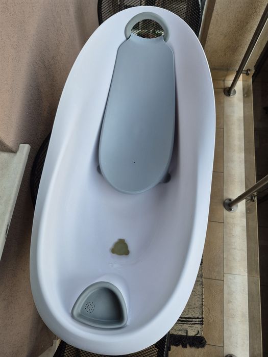 Бебешко корито с анатомична подложка (вана за бебе) – отлична