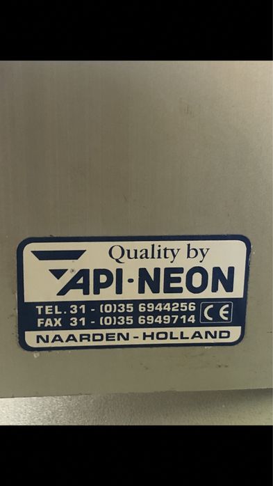 Red Bull-реклама светещо Лого Api- Neon