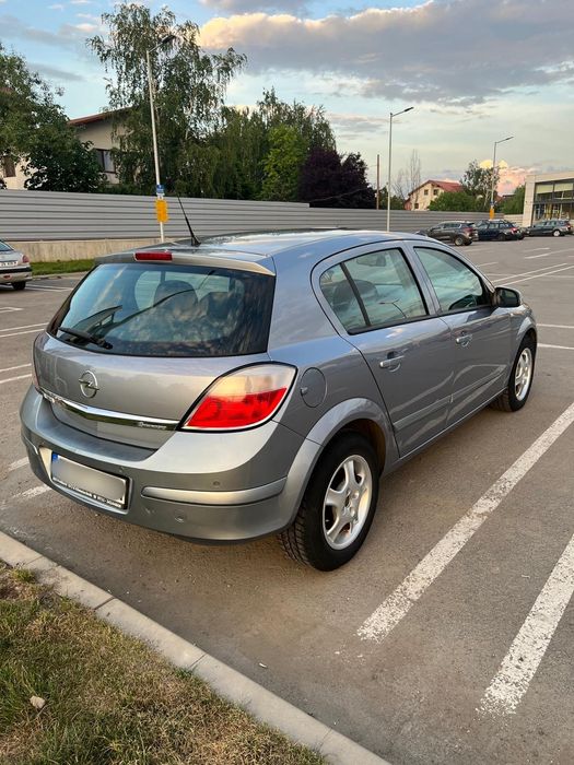 OPEL Astra 2005 — imagine 4