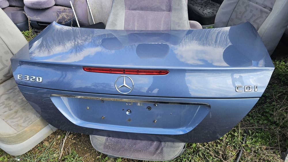Заден капак за Мерцедес Е класа 2005г.W211 седан