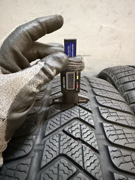 Гуми 245/45/19 PIRELLI Sottozero Winter